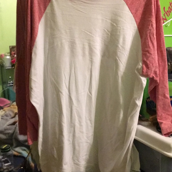 Shirt - Picture 5 of 5